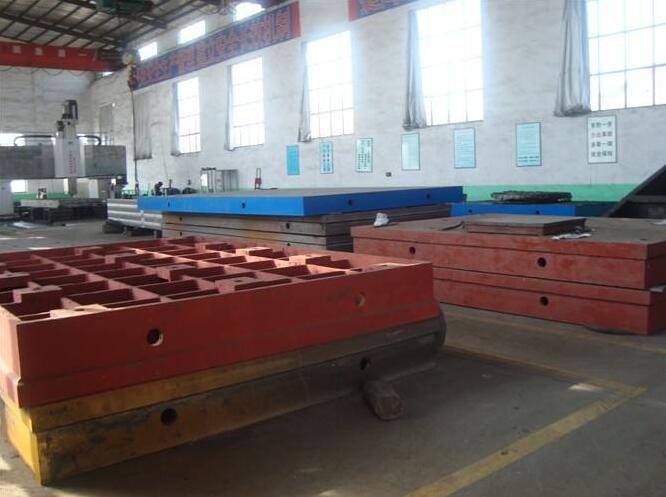 鉚工鑄鐵(tie)平闆案例(li)