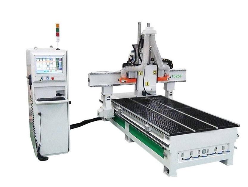 陝西(xi)數控加(jia)工中心(xin)為什麼(me)一定要(yao)運用切(qie)削液?